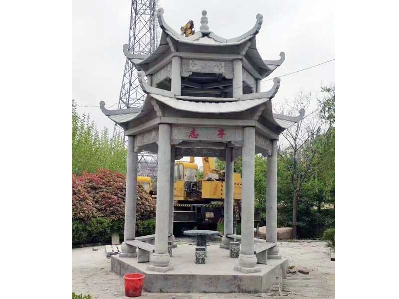 青石凉亭