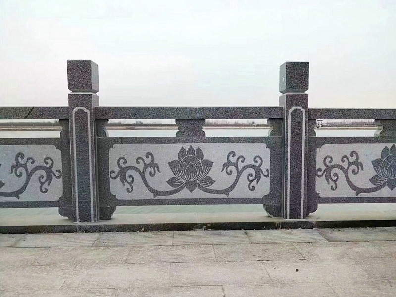 青石栏杆